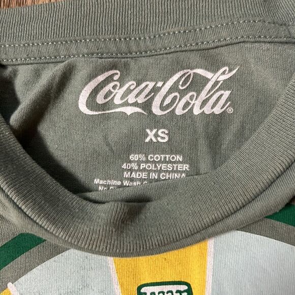 COCA-COLA Crop Top Shirt - Picture 2 of 6